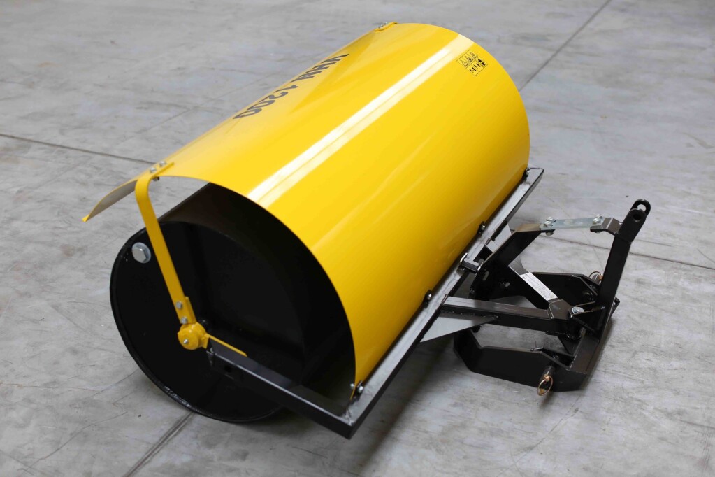 VHN-1000 - válec hladký nesený
