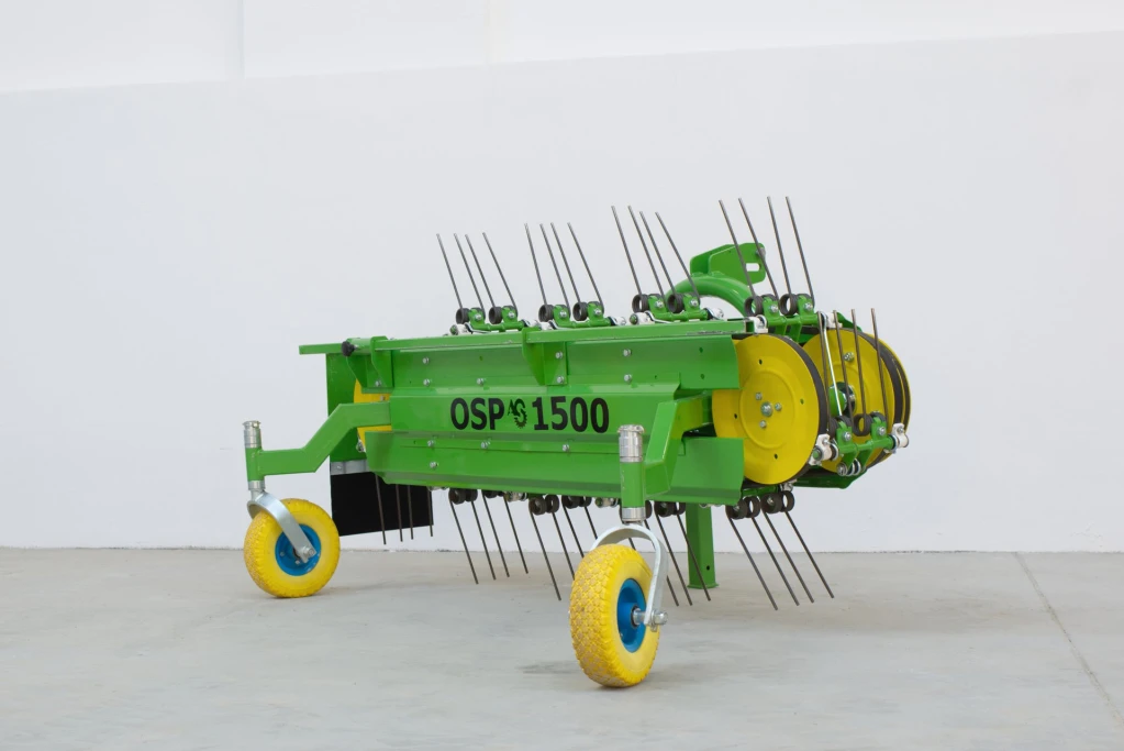 OSP-1850 - Obraceč a shrnovač píce