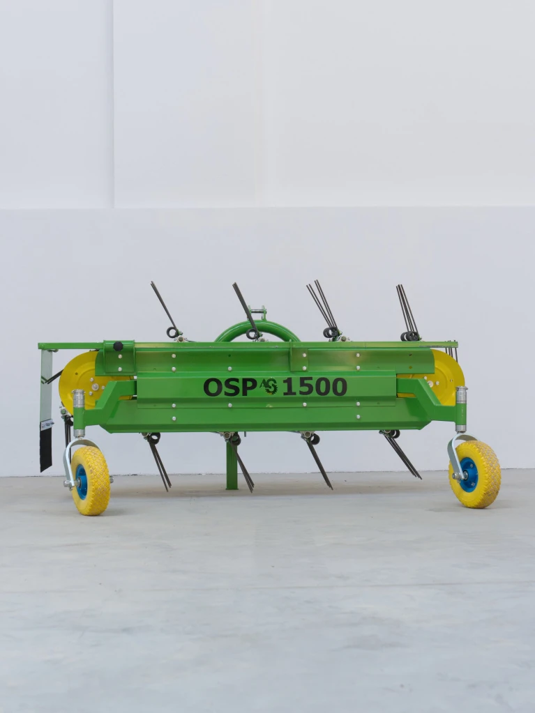 OSP-1850 - Obraceč a shrnovač píce